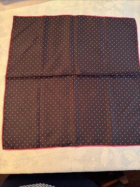 Dion Black Silk Pocket Square with Pink Polka Dots
